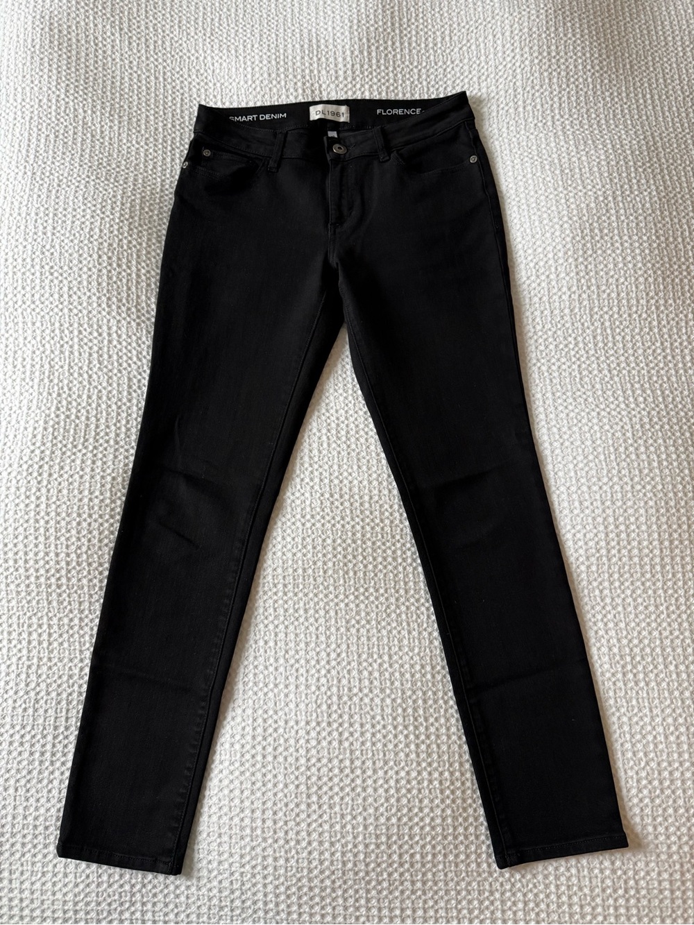 DL1961 Florence Skinny Jeans in Black